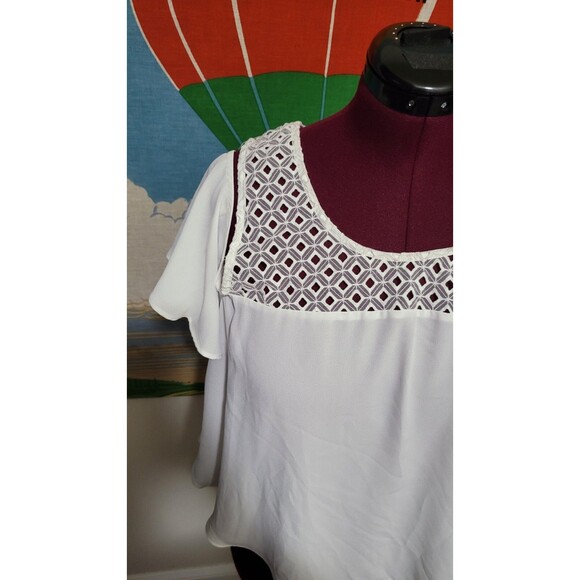 Women's I.N. SAN FRANCISCO Top Blouse Shirt Tank Cold Shoulder Cream  XL - Picture 3 of 7